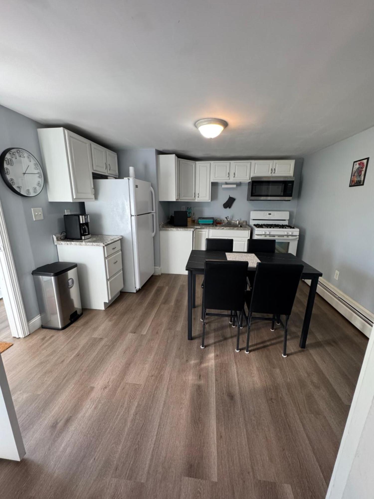 Little Rhody Apartment พอว์ทัคเคท ภายนอก รูปภาพ